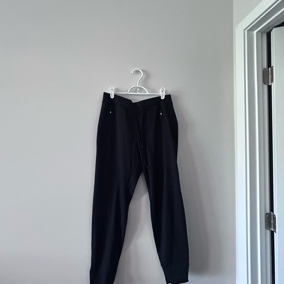 ABERCROMBIE & FITCH • Women Black Straight Leg Joggers • S • - Picture 2 of 7